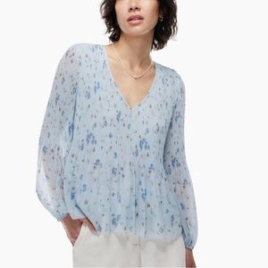 Aritzia Wilfred Daydreamer V-Neck Blouse